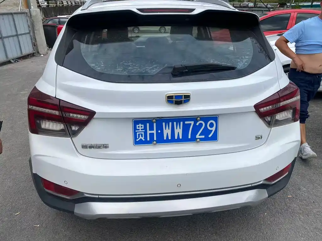 Geely Vision S1 — фото 9