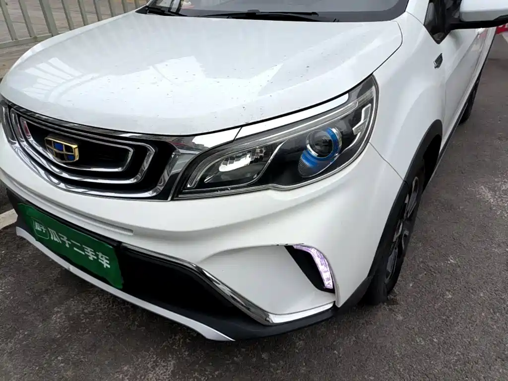 Geely Vision X3 — фото 24