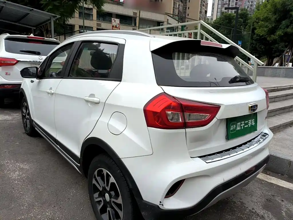 Geely Vision X3 — фото 5