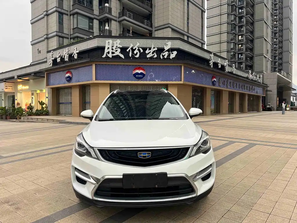 Geely Emgrand GS — фото 2