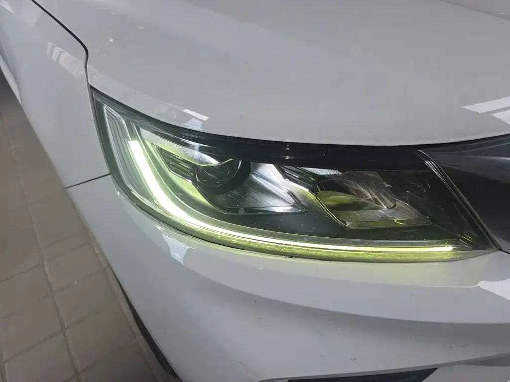 Geely Vision X6 — фото 11