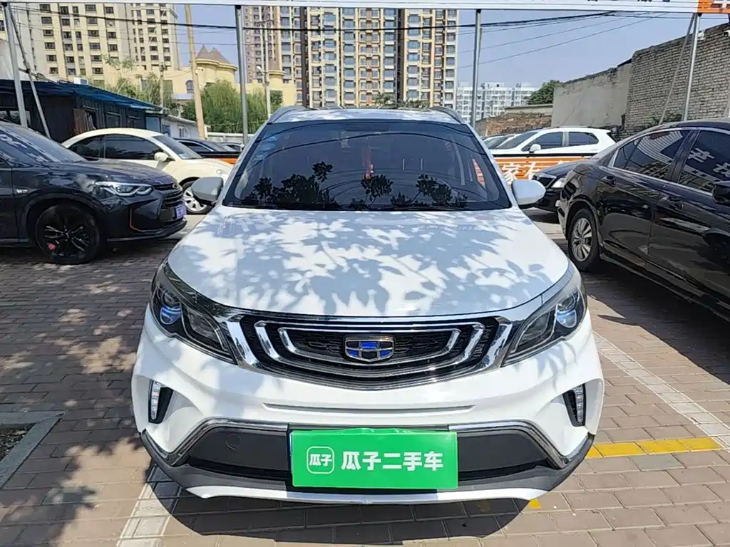 Geely Vision X3 — фото 3