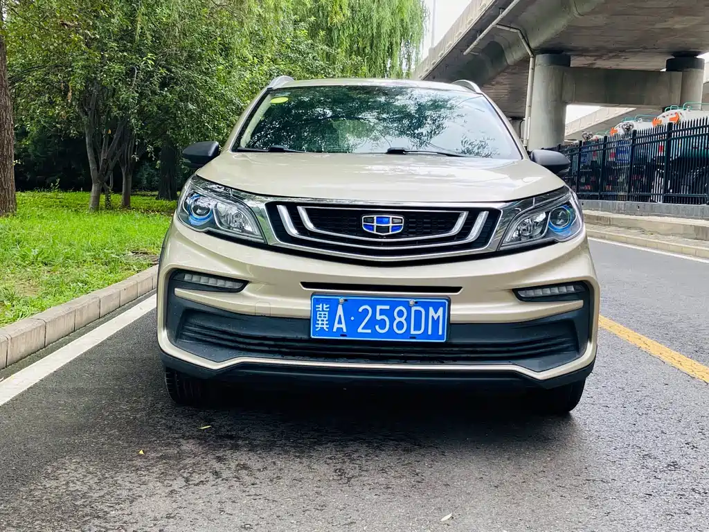 Geely Vision X3 — фото 2