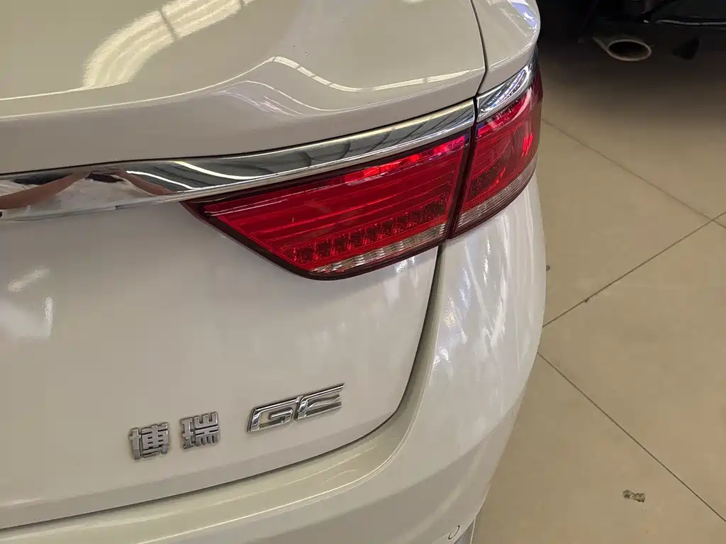 Geely Borui — фото 15