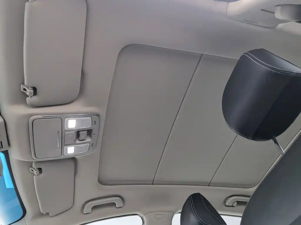 Geely Emgrand GS — фото 14