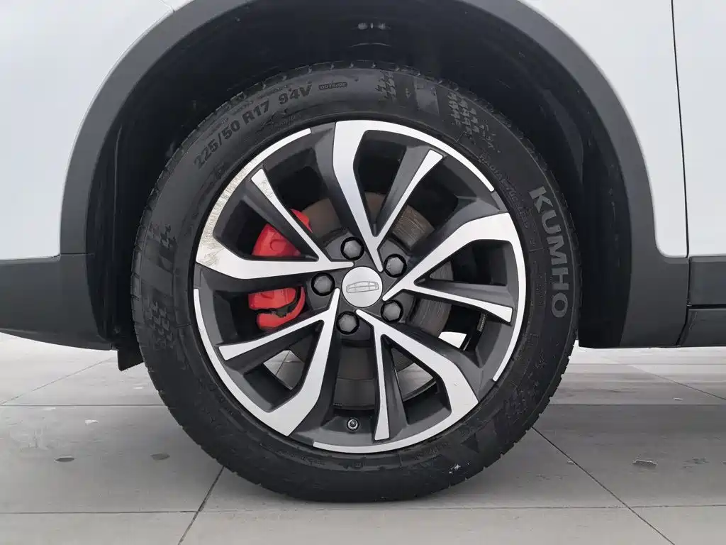 Geely Emgrand GS — фото 17