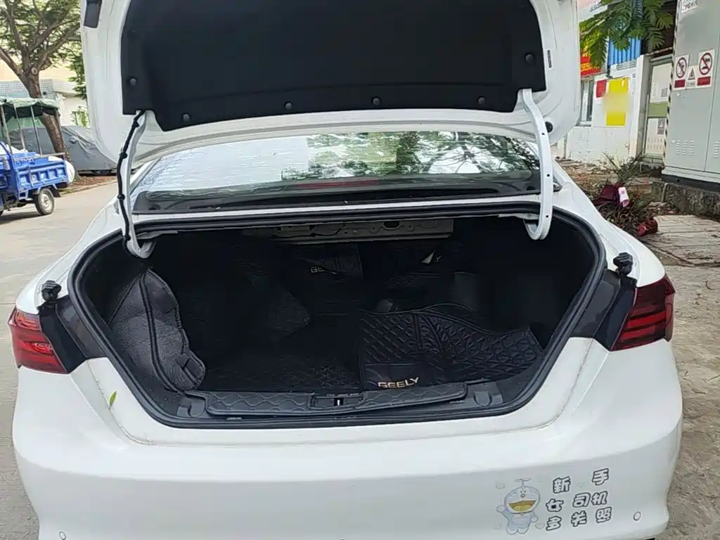 Geely Binrui — фото 19