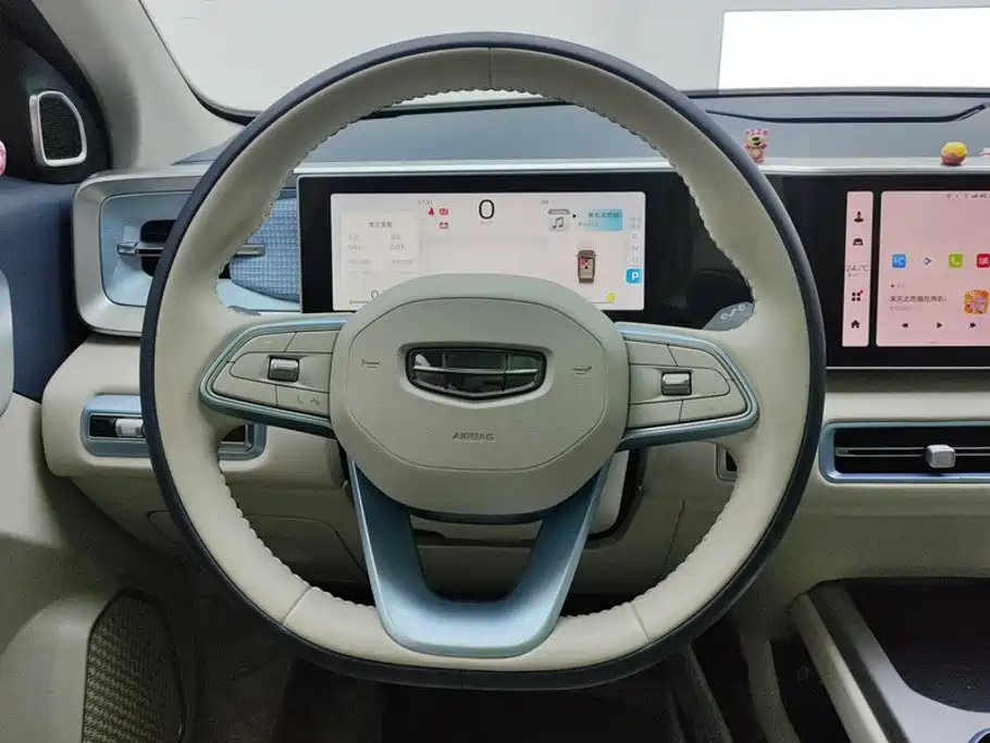 Geely Icon — фото 15