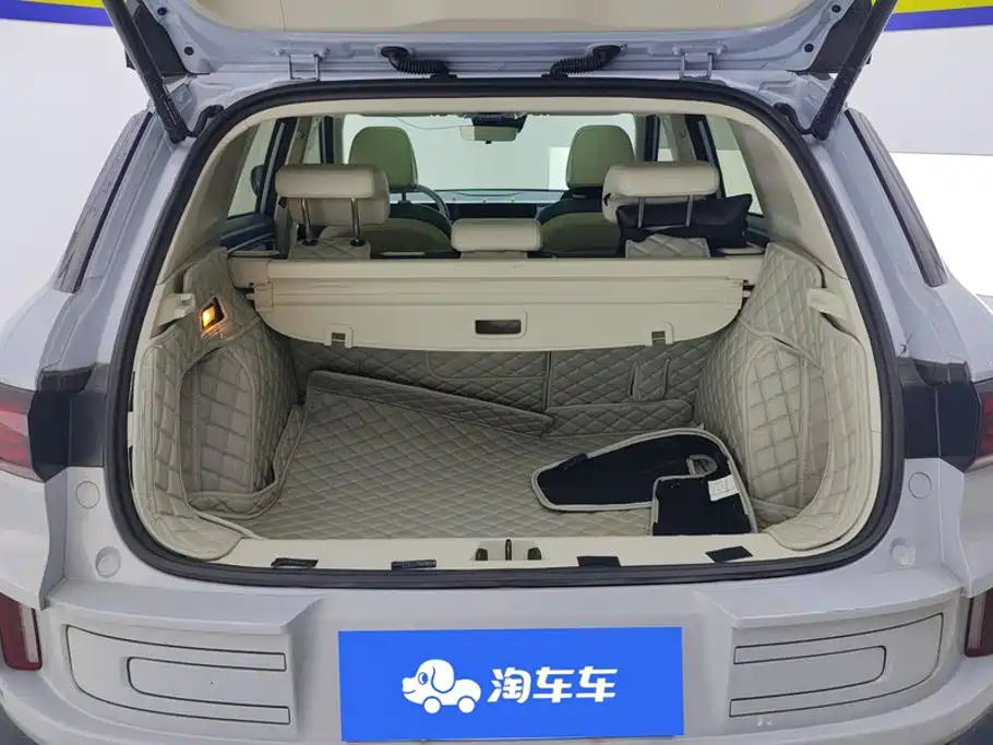 Geely Icon — фото 4
