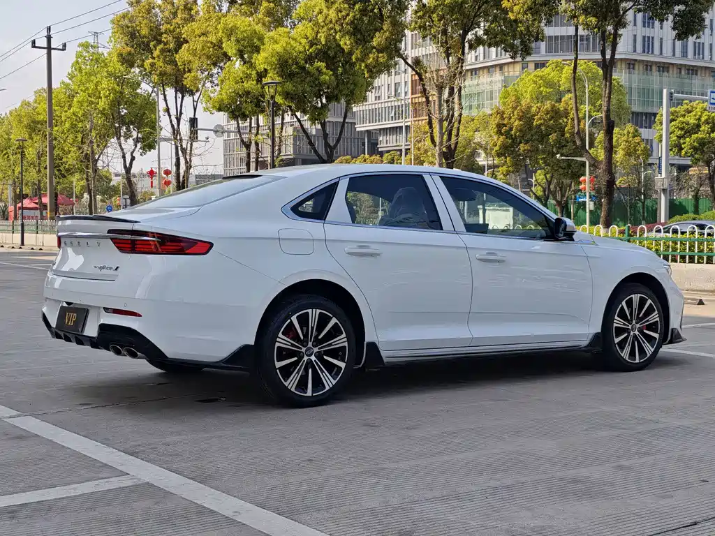 Geely Xingrui — фото 13