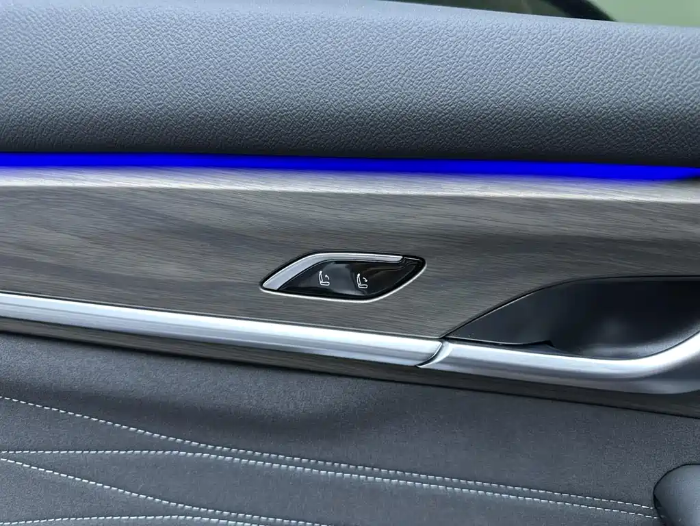 Geely Xingyue L — фото 26