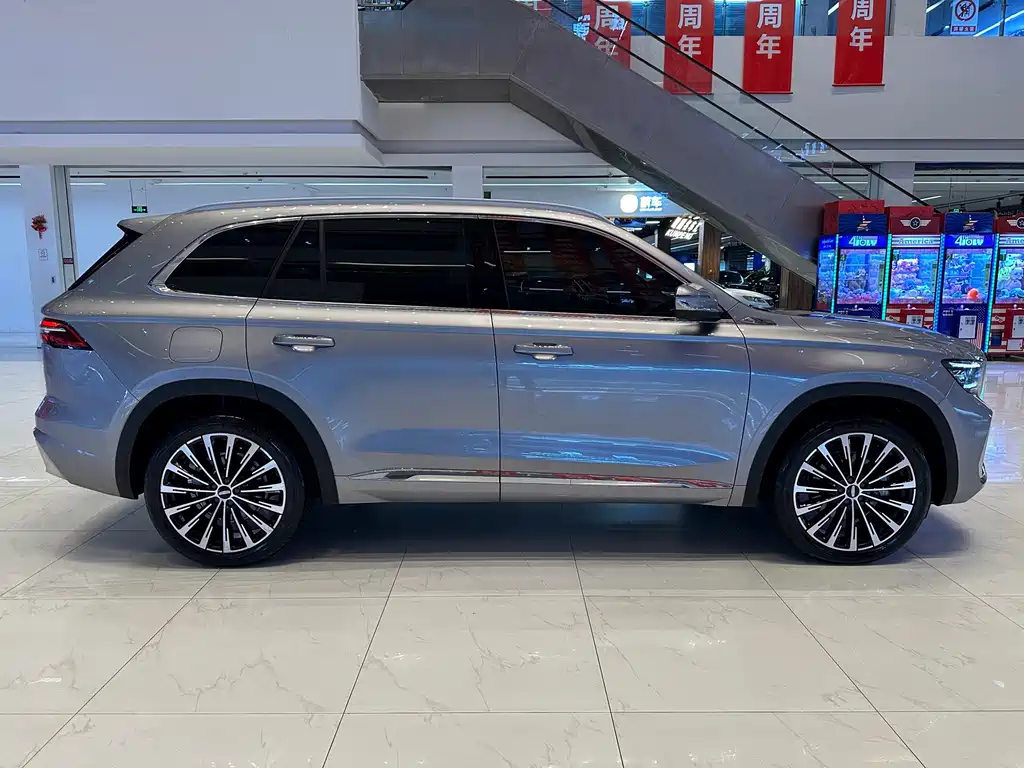 Geely Xingyue L — фото 9