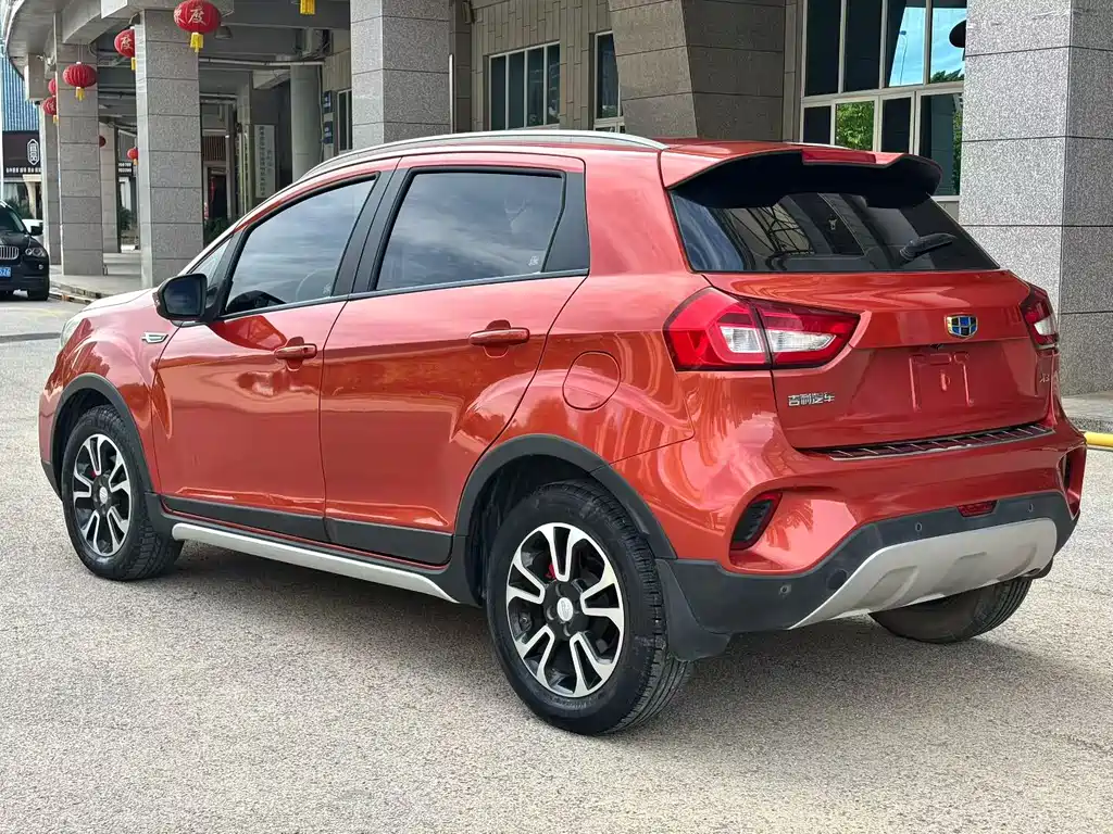 Geely Vision X3 — фото 9