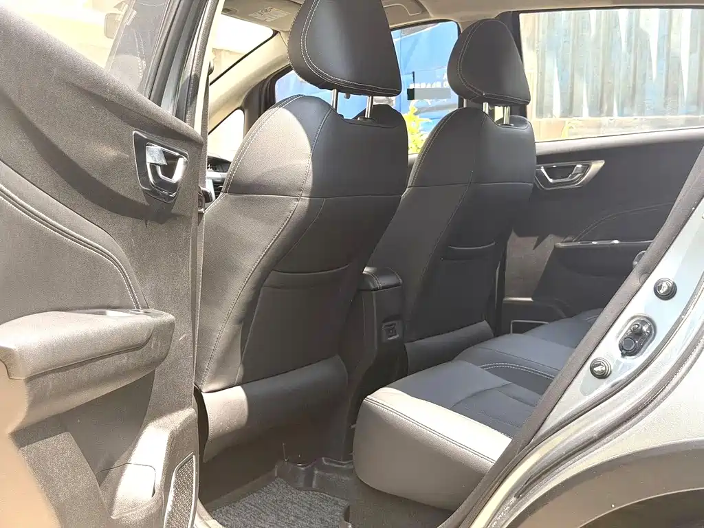 Geely Vision X3 — фото 6