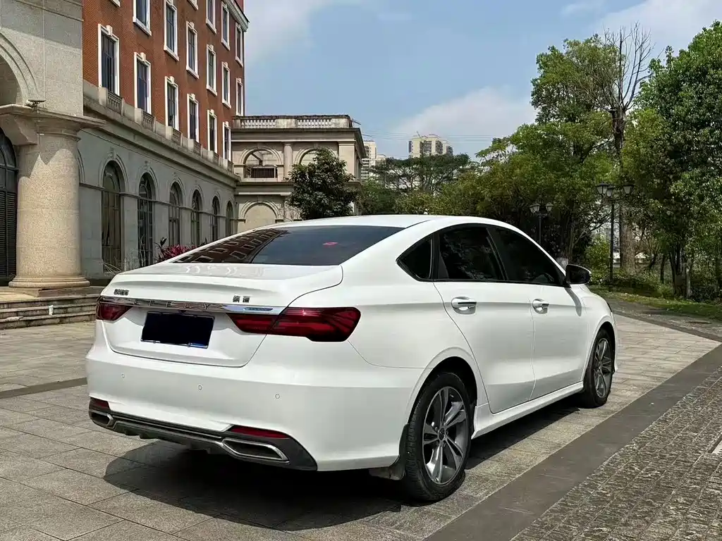 Geely Binrui — фото 9
