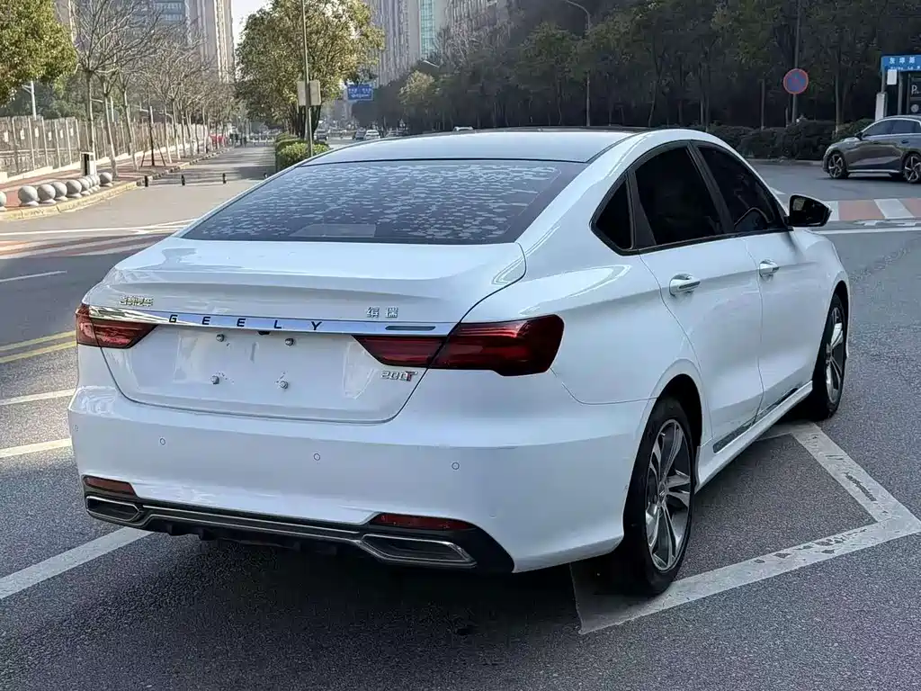 Geely Binrui — фото 7