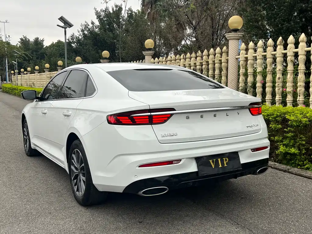 Geely Xingrui — фото 16