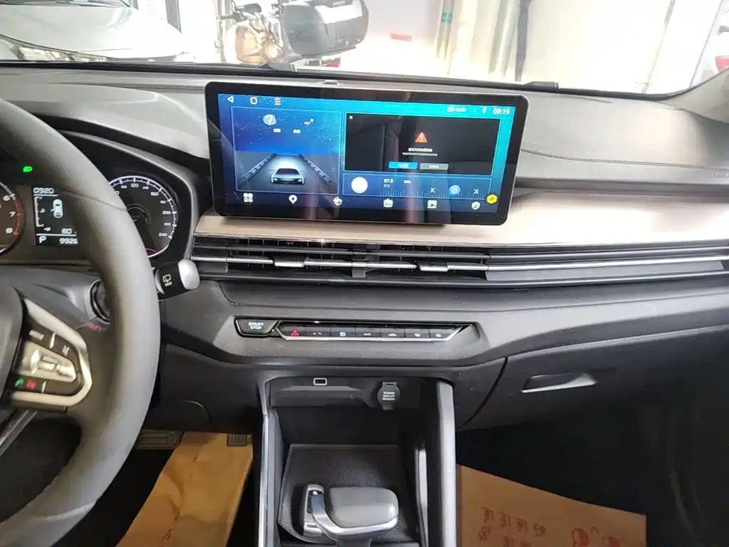 Geely Vision X3 — фото 13