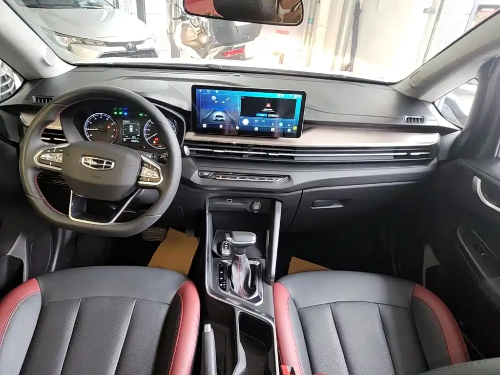 Geely Vision X3 — фото 10