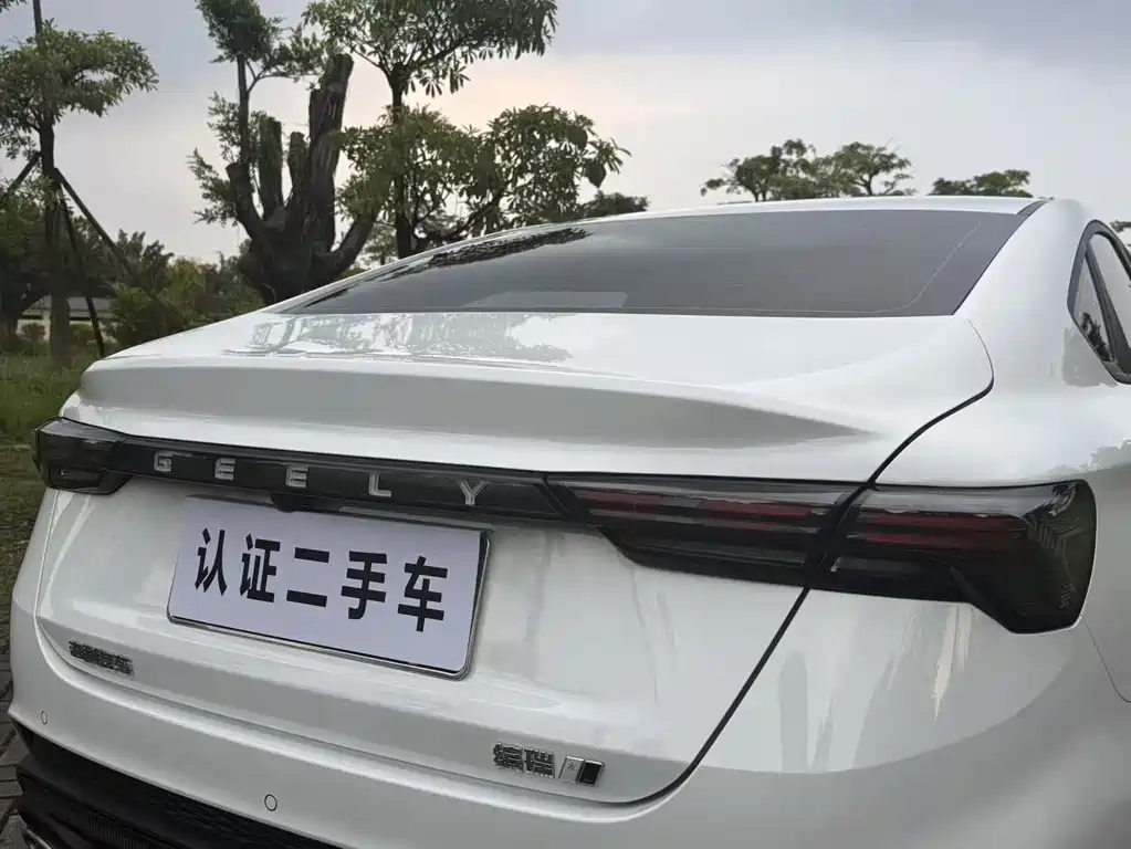 Geely Binrui — фото 15