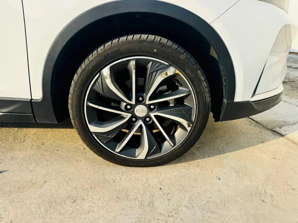 Geely GSe — фото 14