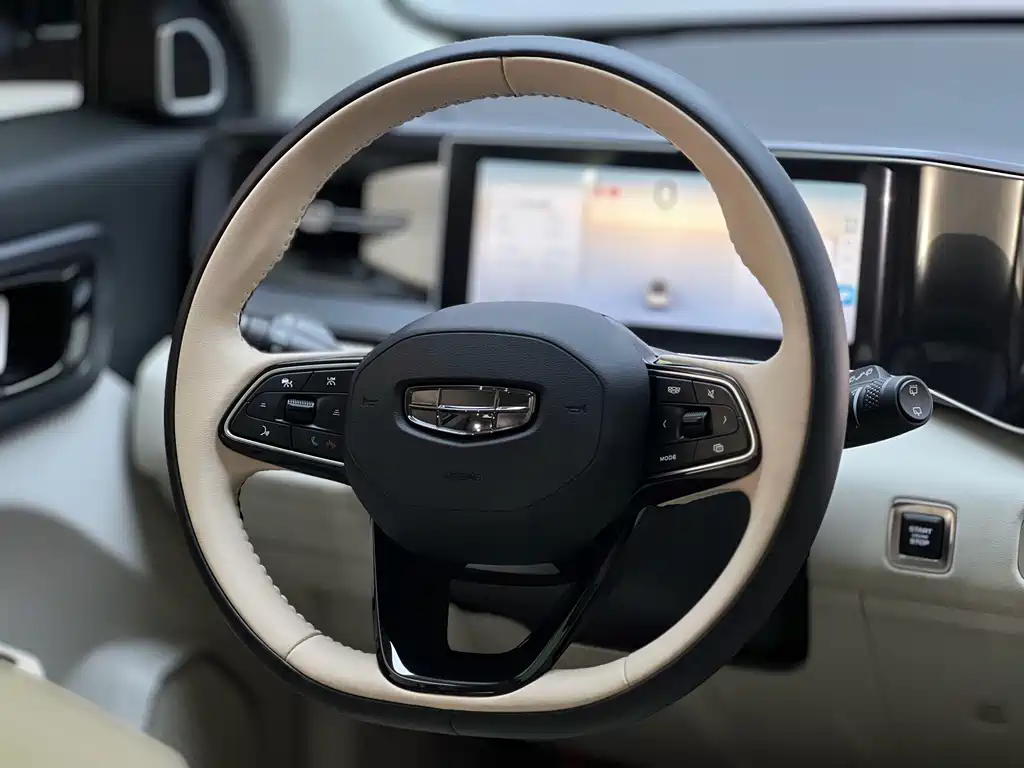 Geely Icon — фото 7
