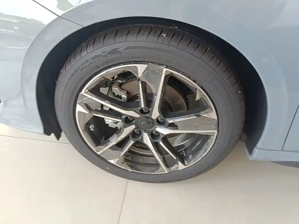 Geely Binrui — фото 23