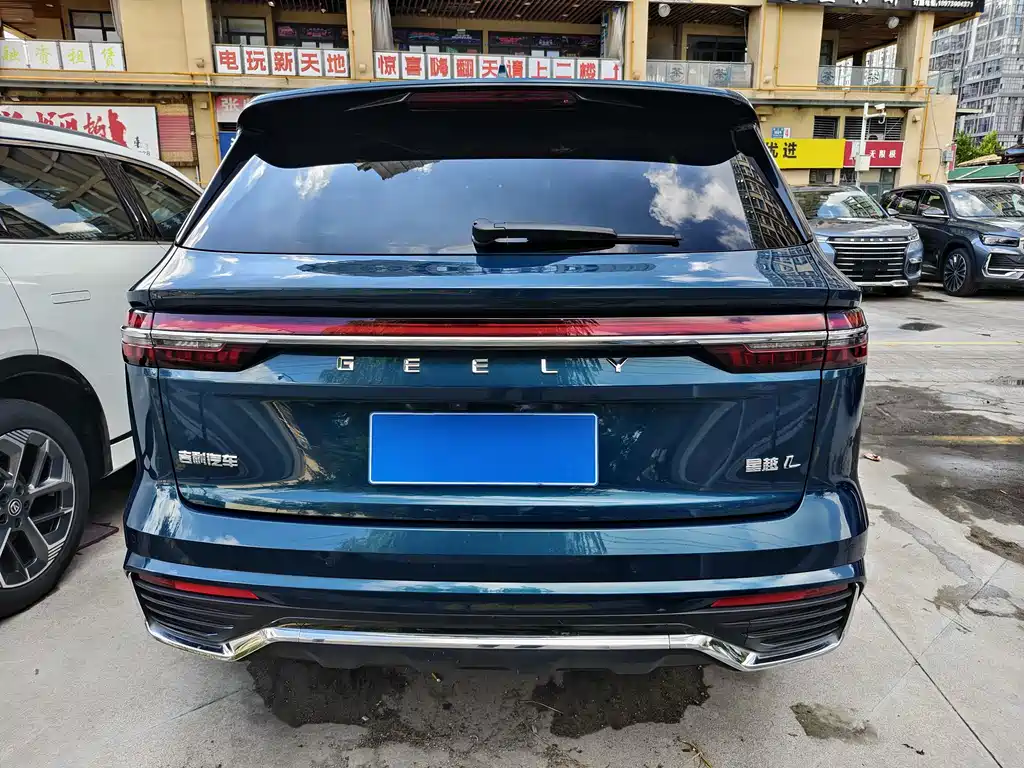 Geely Xingyue L — фото 15