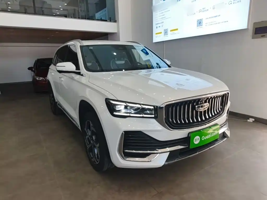 Geely Xingyue L — фото 4
