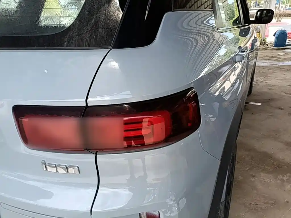 Geely Icon — фото 24