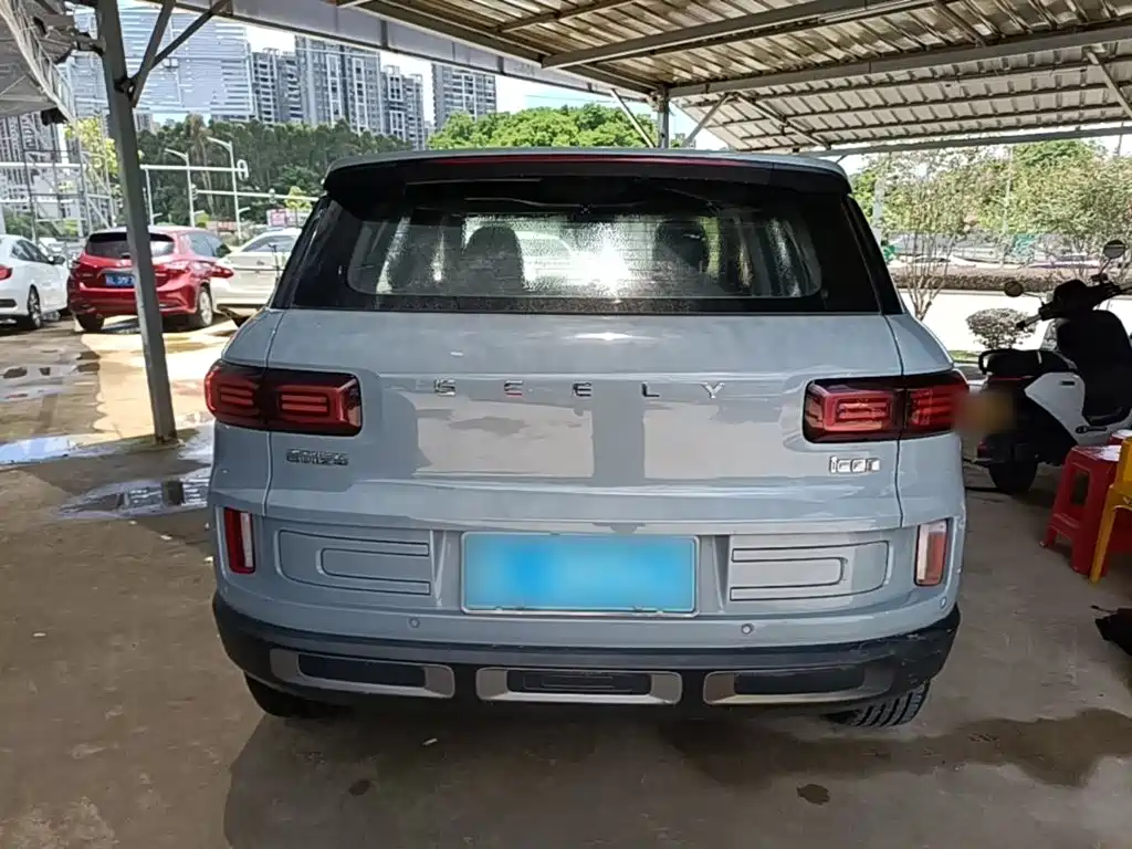 Geely Icon — фото 4