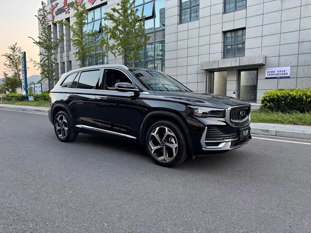 Geely Xingyue L — фото 4