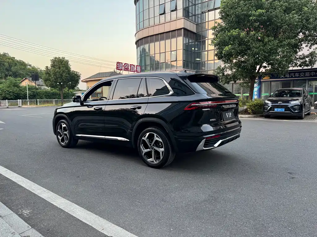 Geely Xingyue L — фото 8