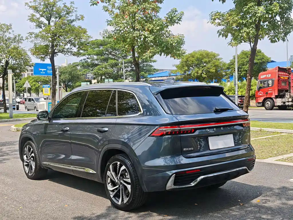 Geely Xingyue L — фото 7