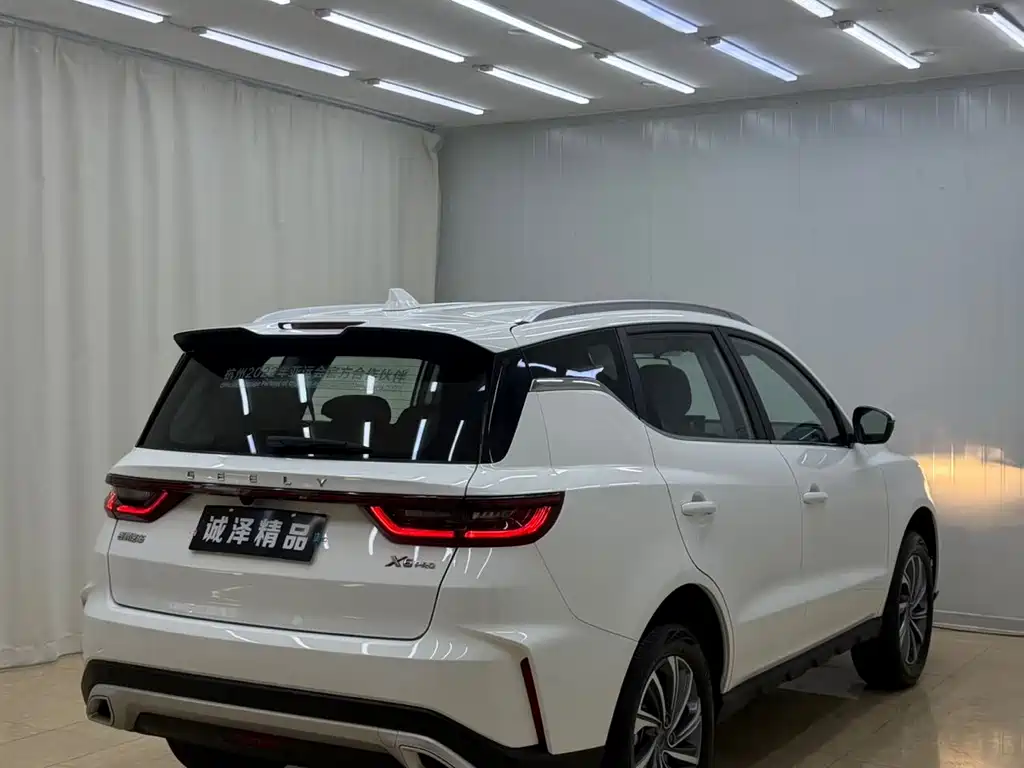 Geely Vision X6 — фото 4