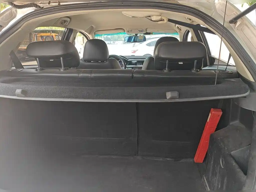 Geely Vision X3 — фото 20