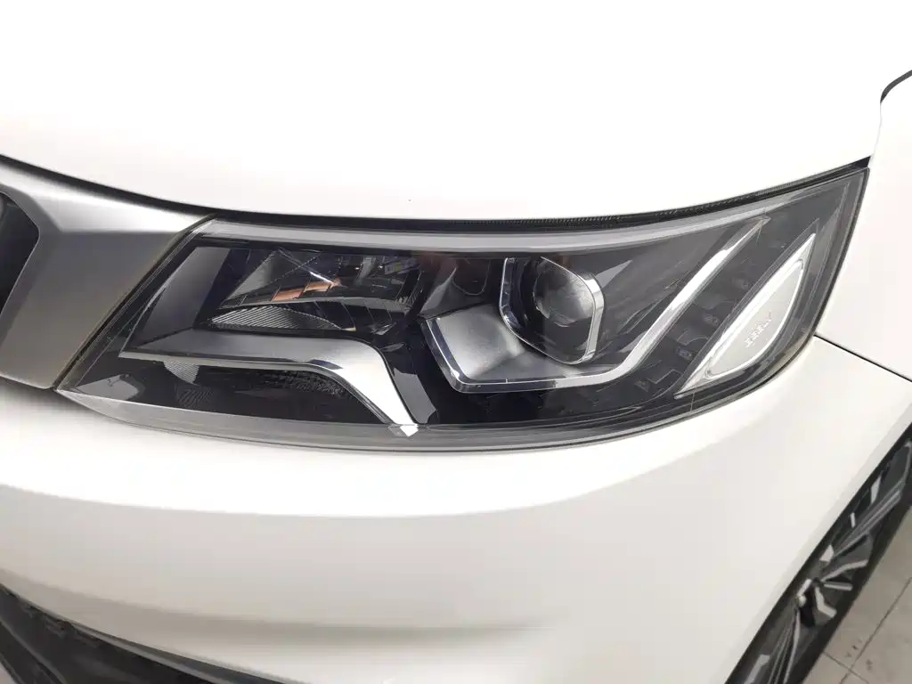 Geely Vision X6 — фото 7