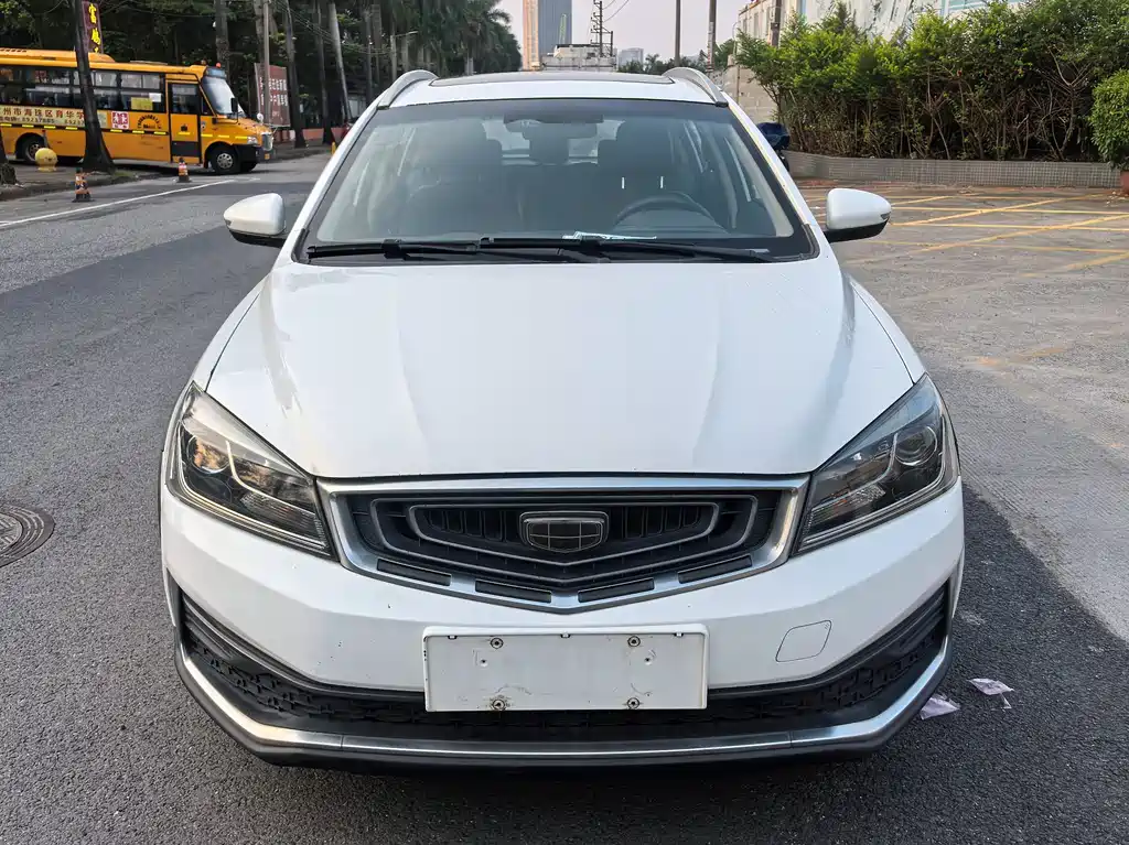 Geely Vision S1 — фото 2