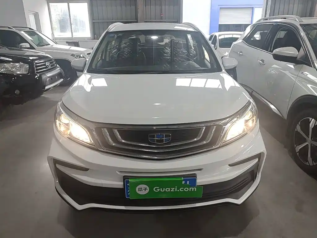 Geely Vision X3 — фото 3