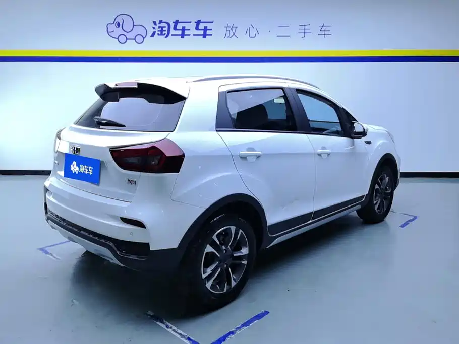 Geely Vision X3 — фото 3