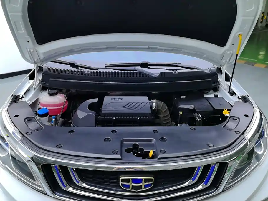 Geely Vision X3 — фото 10