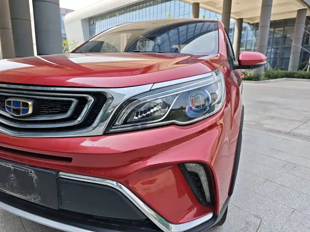 Geely Vision X3 — фото 24