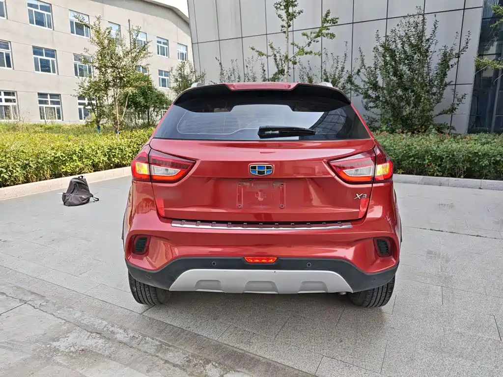 Geely Vision X3 — фото 6