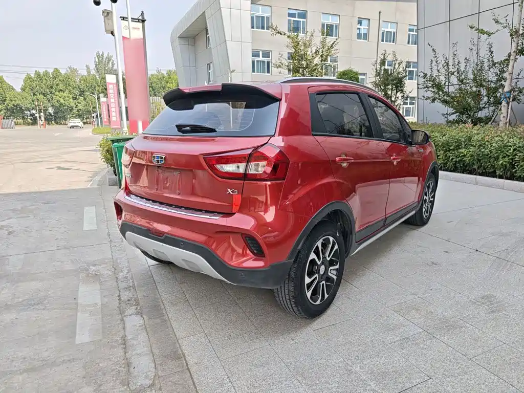 Geely Vision X3 — фото 7
