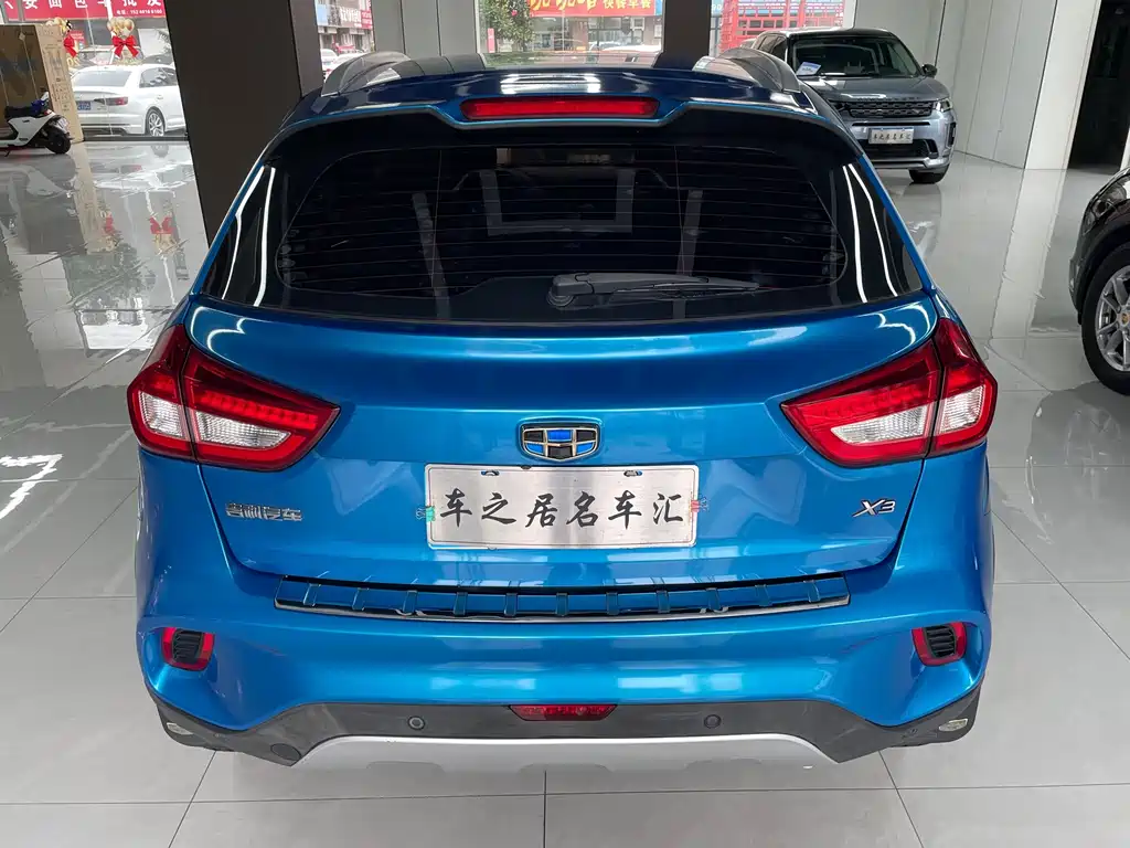 Geely Vision X3 — фото 4