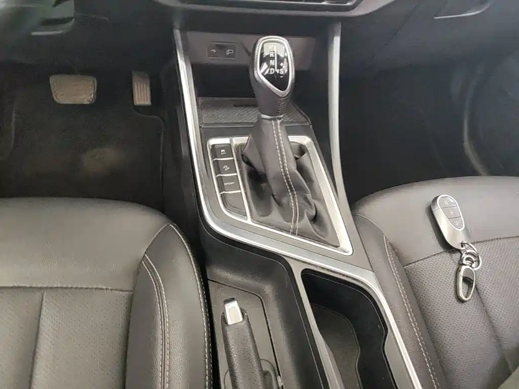 Geely Vision X3 — фото 10
