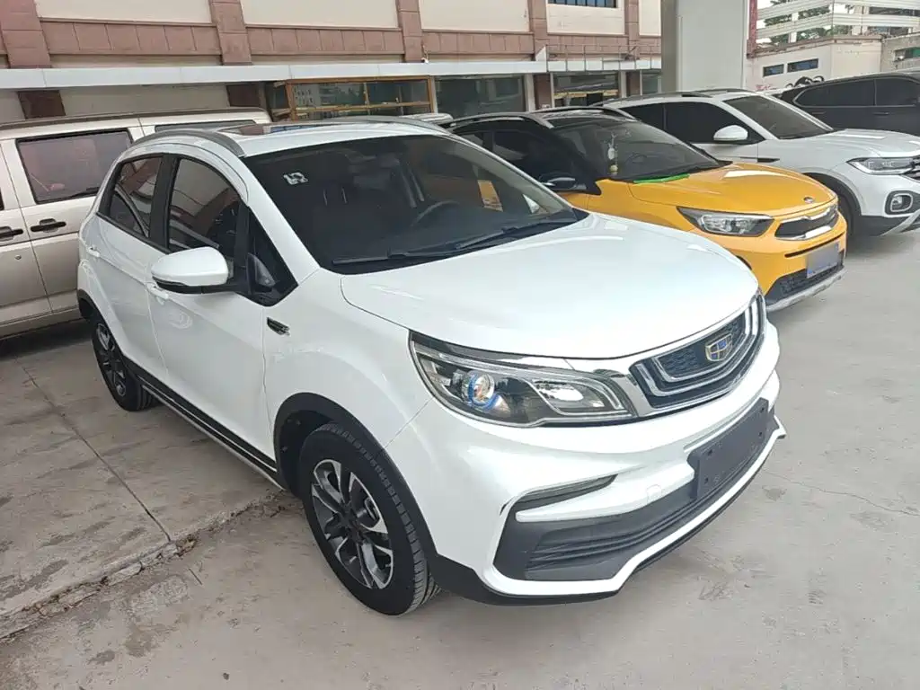 Geely Vision X3 — фото 4