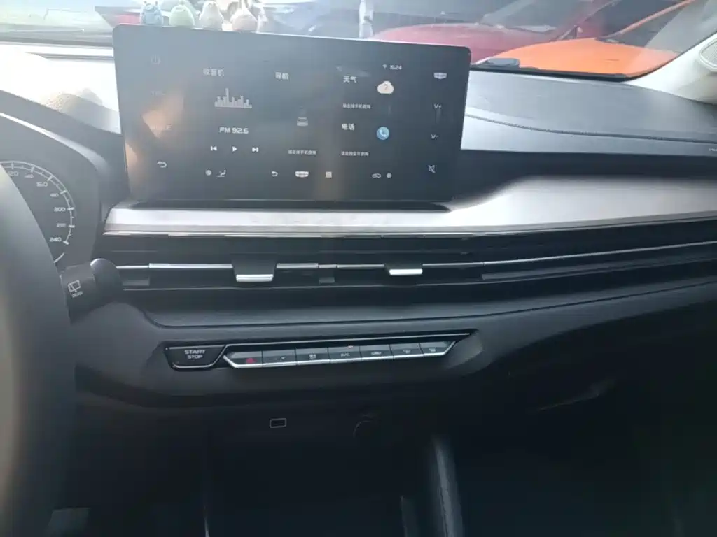 Geely Vision X3 — фото 13
