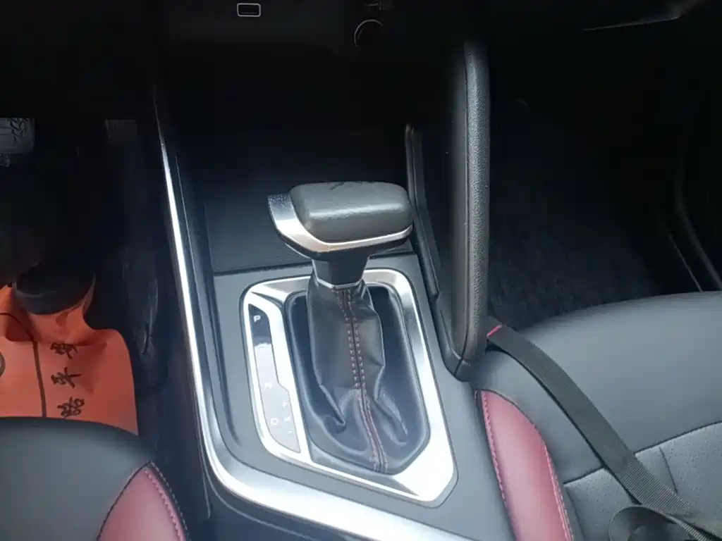 Geely Vision X3 — фото 14