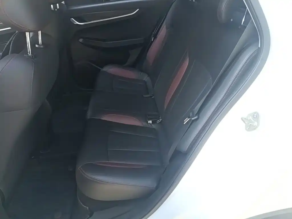 Geely Vision X3 — фото 17